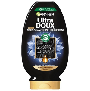 Garnier Ultra Doux hydratačný a vyrovnávací kondicionér s magnetickým uhlím a čiernym kvetom - pre normálne až mastné vlasy - 200 ml