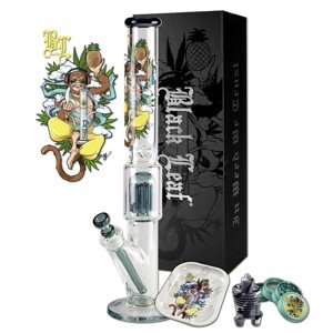 Black Leaf Sklenený bong Hanuman v boxe spolu s príslušenstvom